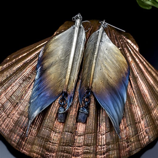 Wiccan Jewelry: Real Natural Feather Electroformed With Pure Ruthenium Finishing, Raw Crystals of Corundum - Etsy