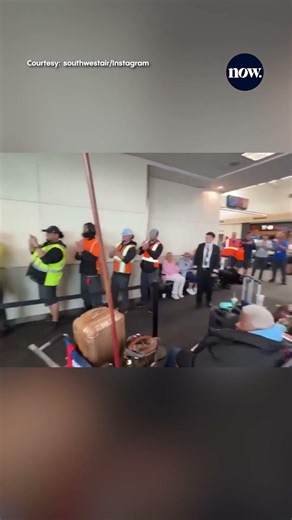 Retiring captain receives surprise tribute after Spirit Airlines closure