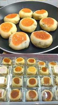 Bakpia recipe with soft and chewy green bean filling #bakpiarecipe #bakpiaisikacanghijau