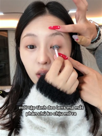 người mới cũng không lo không đeo được lens!! vô học bài nào!!#moodylenses #xuhuong #makeuptutorial #dihoccogivui #tips