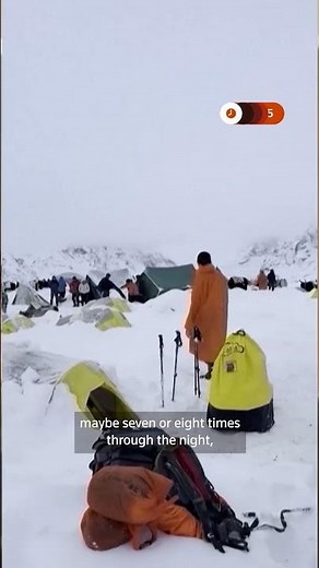 Rescued hiker recounts 'extremely difficult' Everest snowstorm