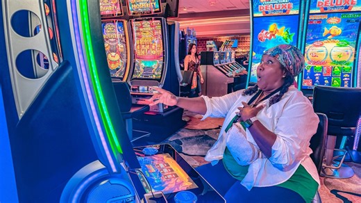 I hit a jackpot at the House of the Dragon! 🎰