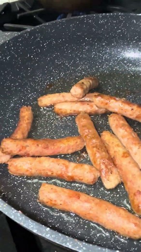 Perfect Crispy Sausages Every Time 🔥 #cooking #sausages #foodtutorial