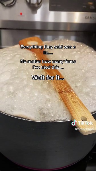 Epic Kitchen Fail with Wooden Spoon: A Hilarious Disaster