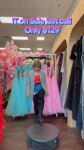 465 reactions · 714 comments | Just love the beads and the structure of the corset ! Which color you think the best? #sale #dress #prom #princess #fypシ #foryoupagereels #prom2025 #fashiondesigner | Tammy Nguyen | Facebook