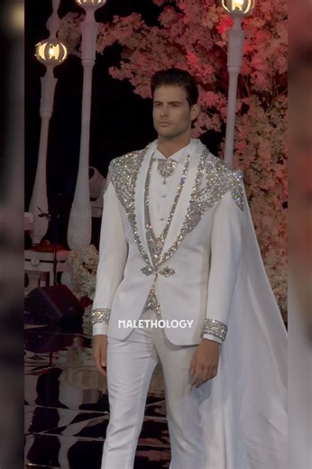 Daniel Lenhardt, Brazilian model, walks the runway of Leo Almodal Fashion Show in Okada Manila | Malethology