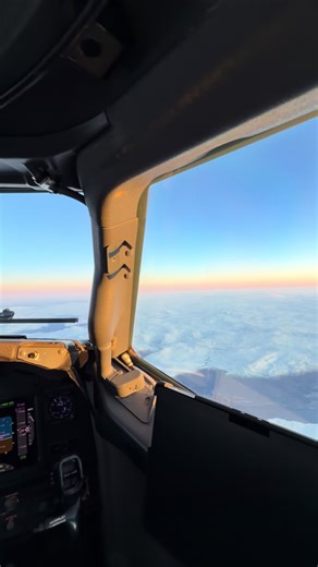 #cockpit #aviation #boeing | boeing