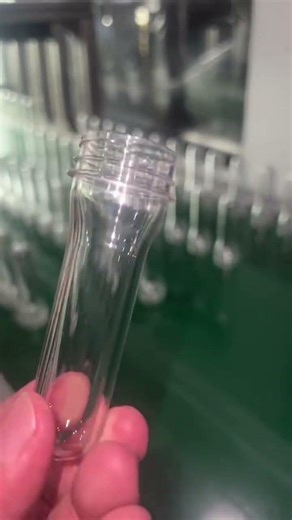 PET preform injection molding machine