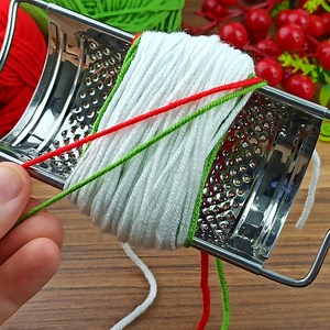 17K views · 225 reactions | Very easy crochet keychain making with grater and wool yarn #crochet | Nurgül İle El Sanatları | Facebook