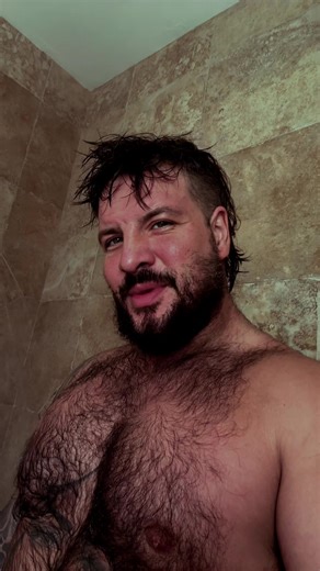 On your knees 😍 | knee