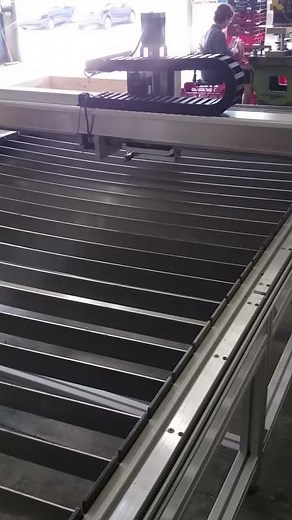 Erste CNC Testläufe einer Plasmaschneidemaschine mit der Mach3 Software