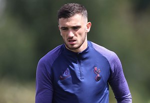 Video: Tottenham's Troy Parrott nets a brilliant solo goal for Excelsior