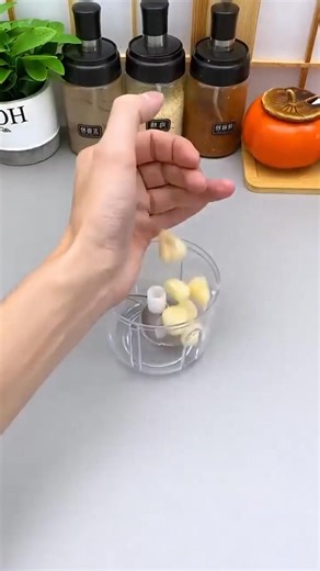 Say goodbye to endless mincing, sticky cutting boards, and smelly hands. With our Mini Electric Garlic Chopper, you can get beautifully minced garlic (and more) in just seconds — and keep your kitchen spotless. Here’s what makes it a kitchen game-changer: 🔄 One-Touch Operation — Press and chop instantly. ⚡ Powerful & Efficient — Sharp blades and strong motor reduce prep time. 🔋 USB Rechargeable & Cordless — Use it anywhere: kitchen, outdoor BBQ, camping. 🚿 Easy to Clean — Detachable parts, di