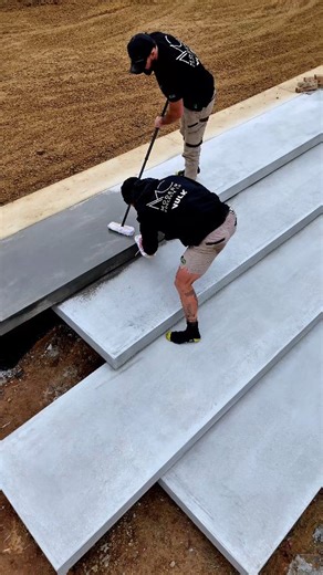 28K views · 248 reactions | statement stairs  Formwork ◦ @rsbuilt_formwork Sealer "INVISI TS" ◦ @vulkconcrete Concrete ◦ @premix_concrete Colour/Finish ◦ "Architectural Grey" Burnished Workwear ◦ @fxdworkwear | Modern Concrete Co | Facebook