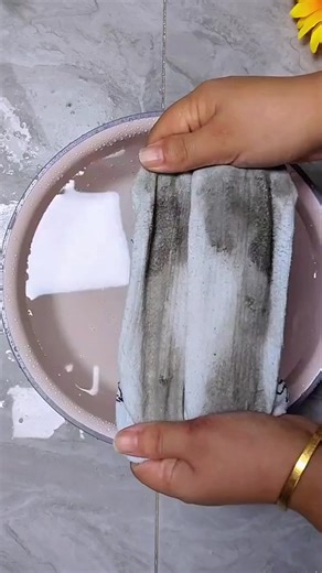 How to Clean Laundry Condensation Beads Effectively