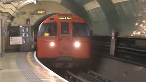 11K views · 387 reactions | THE TUBE! The London Underground Bakerloo Line Tube Trains at Paddington #thetube #railway #railroad #train | Schony747 Youtube & DVD | Facebook