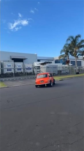 VTEC Mini is The Best Fun 😛 #vtec #mini #minicooper #drift #drifting #classicmini #classiccars #fyp