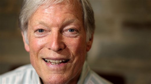 Richard Chamberlain dies at 90