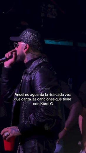 ᴄʟɪᴍᴀᴍᴜꜱɪᴋ on Instagram: "Anuel cantando las canciones que tiene con Karol g… #anuel #anuelaa #rhlm #realhastalamuerte #miami #fyp #karolg #viral #lyrics #anuelaa"