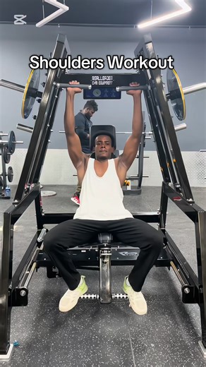 Effective Shoulder Workouts for Gym Enthusiasts