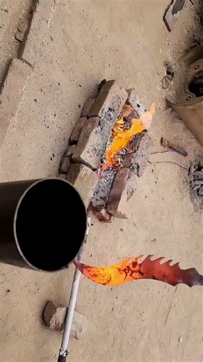 Forging a Legendary Dagger from a Rusted Drill Bit
