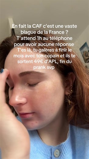 CAF en France : Entre galères et enfants à élever