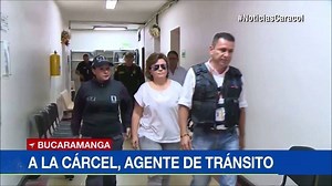 1.6M views · 10K reactions | A la cárcel, agente de tránsito de Floridablanca por fotomultas https://goo.gl/d1ovoL | Noticias Caracol | Facebook