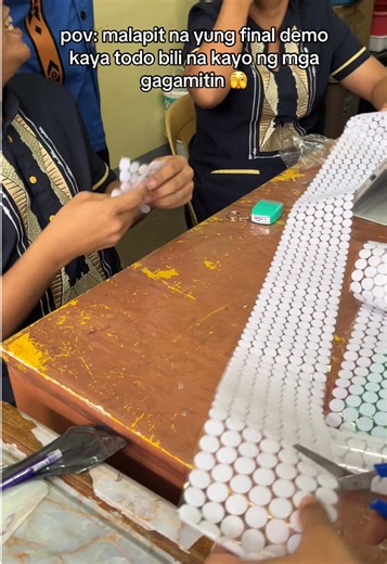 Tipid Tips para sa Final Demo gamit ang Velcro Tape