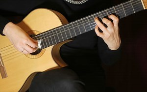 Beautiful" - original composition, classical guitar