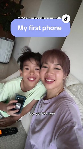 My First Phone Story: From Non-Smart to Smart