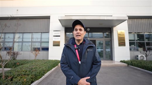 Global dealer delegation tours FORLAND smart manufacturing base, getting an up-close look at standardized production workflows and state-of-the-art lab R&D strength. Precision production lines, game-changing core technologies—every detail wows the crowd. Strength wins global fans. FORLAND globalization journey never stops. | Forland Motors