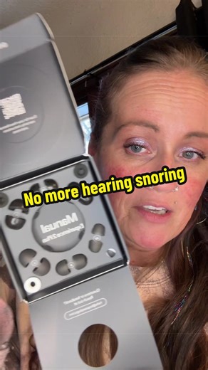 @LoopEarplugs if you hubby snores you will never hear him again with these loop earplugs. They work so well and are so comfy to sleep in. #earplugs #loopearplugs #earplug #soundproof #loop