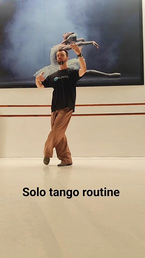 185K views · 4.1K reactions | Tango Solo : 2× ocho adelante → 2× floor boleo (front/back) → 4× enrosque with lápiz. Axis, control, clean walk. Follow for more. | Anton Polyubov | Facebook