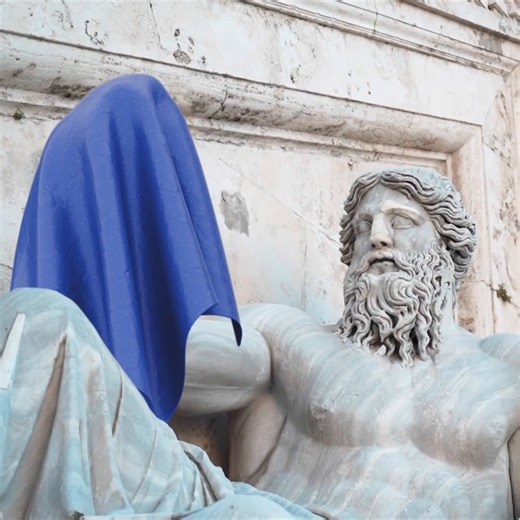 Adding new angles to a classic makes a masterpiece. ✨ Find out more at Samsung Unpacked and reserve yours here: smsng.us/Reserve | Samsung