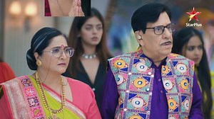 2.5M views · 51K reactions | Baa ne diya sabko return gift! Baa ne...