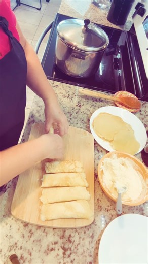Homemade crepe manicotti — tender, cheesy, and made with love 🤍#manicotti #fyp #cooking #tradition