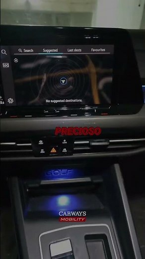 Golf 8 vs Golf 7, which one do you prefer? 👉🏻 Goodbye to buttons! ❌ Hello to screens! 🖥️