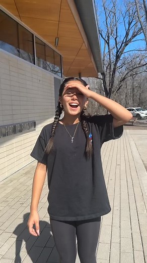 I grew up dancing Chilean folklore 🇨🇱 it’s been a passion of mine since I can remember. I started when I was 3 and continued on throughout my life. I’ve taken breaks and sometimes have had a complicated relationship to it but I always come back and find my love for dancing and now I’m teaching 🥹🇨🇱 I started teaching almost 10 years ago, it’s something I feel so connected to and drawn to. When I teach and choreograph dances it makes me feel apart of something bigger and connected to my Chile