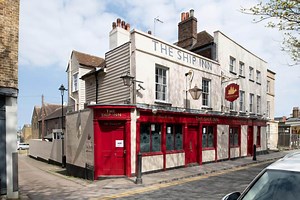 Between Chatham and Rochester: The Story of Intra High Street in 6 Places