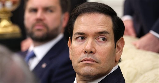 Trump presses Zelenskyy to accept peace plan