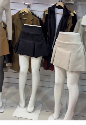 Falda Tableada con Pinzas: Tendencias y Modelos