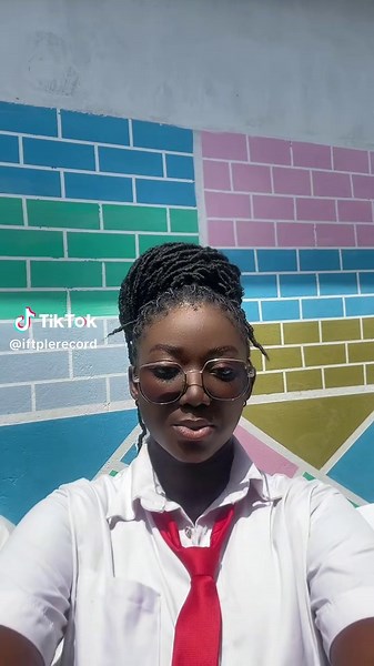 Quand le record rime avec créativité et bonne humeur! On valide ou pas ?😎. Notre nouvelle rentrée est prévue pour le 28 Avril prochain. #couture #lerecord #empirerecords #pourtoi #togolais228🇹🇬 #challenge #tik_tok #pourtoi #foryoupage
