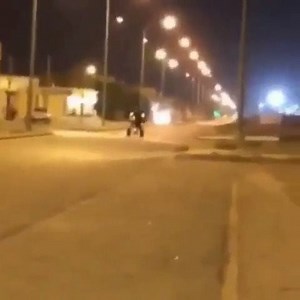 Il a le démon ce Banshee. Ajoutez-nous sur snapchat : SnapCrossBitume 😉 | Banshee