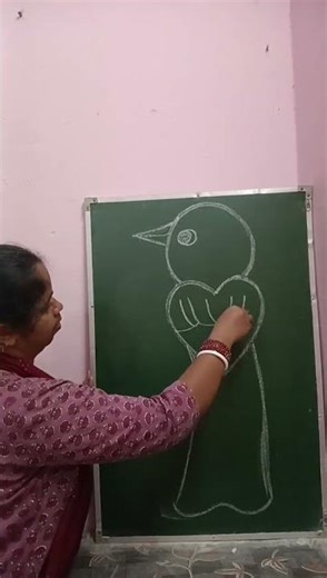 Easy Bird drawing on blackboard #youtubeshorts #shortvideo #chalkart