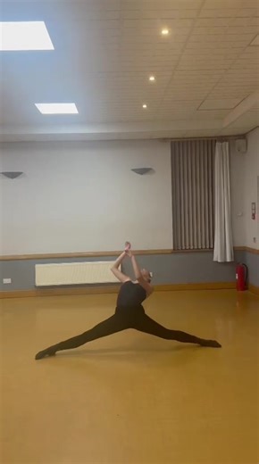 Contemporary Dance Choreography by Mads