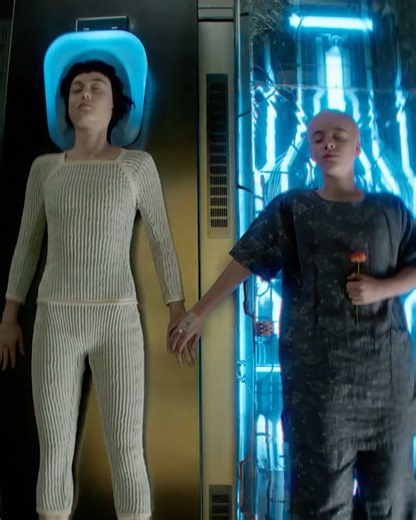 15K views · 394 reactions | FX’s #AlienEarth. OFFICIAL TRAILER 2 | Predator Fanspage | Facebook