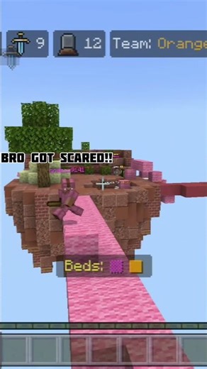 MINECRAFT BEDWARS|| BRIDGING AND DESTROYING BEDS|| #minecraftshorts #gaming #minecraftclips
