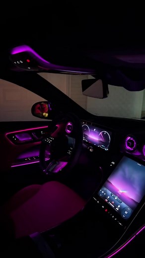 Exploring the Luxurious Interior of Mercedes-Benz Cars