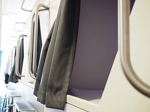 Review of the Capsule Hotel in London Bridge (  2 More London Pod Hotels to Try)