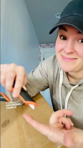 The box cutter you need this holiday season!